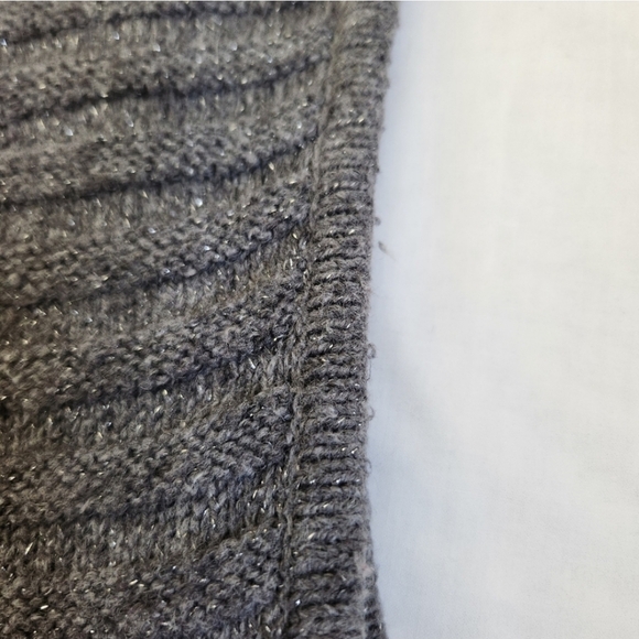 Chico's Size LG (2) Gray Sleeveless Long Open Cardigan - Picture 13 of 13